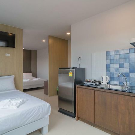 Baan Thai Beach Side Residence Patong Екстер'єр фото