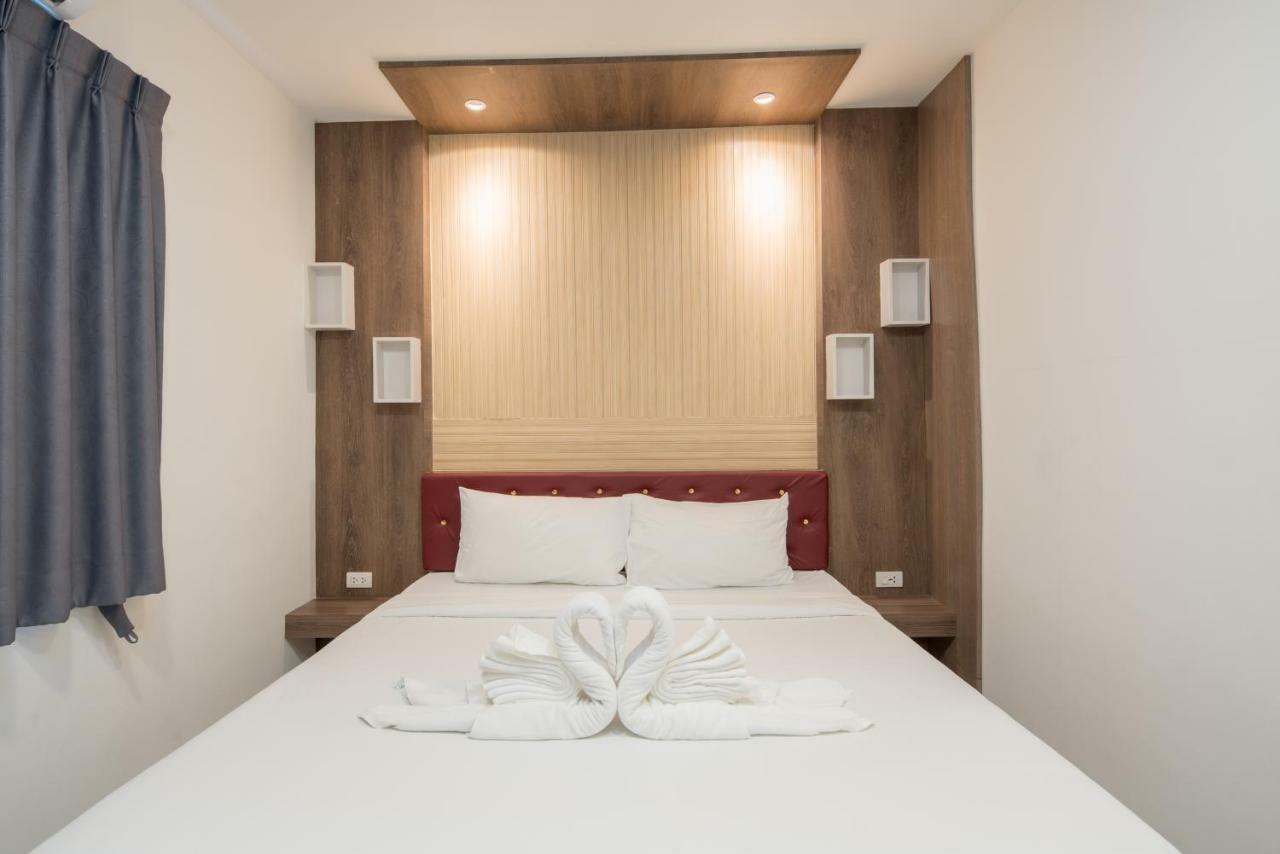 Baan Thai Beach Side Residence Patong Екстер'єр фото