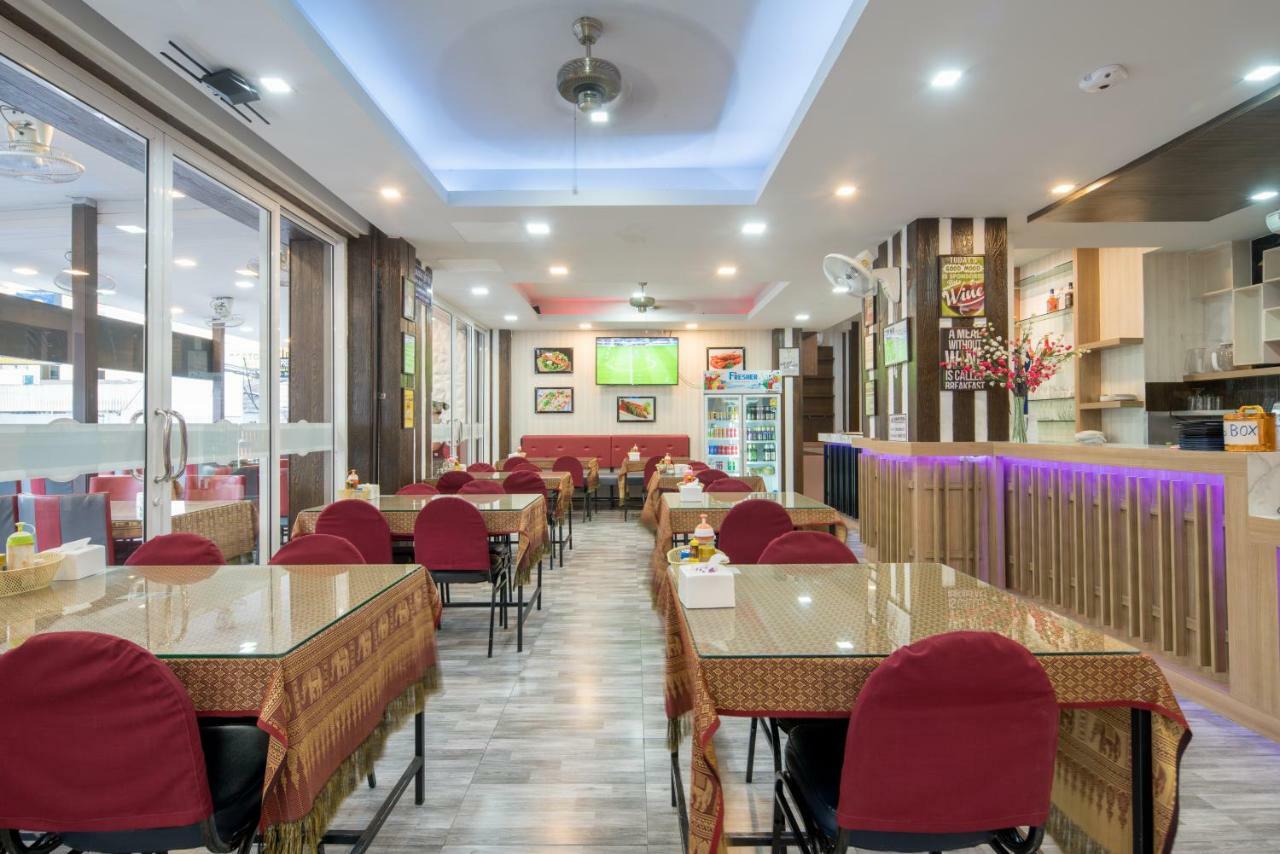 Baan Thai Beach Side Residence Patong Екстер'єр фото
