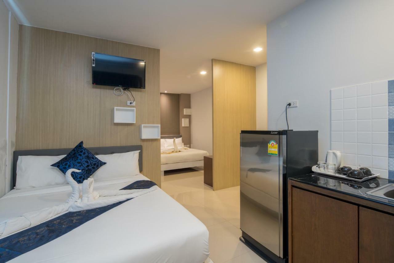 Baan Thai Beach Side Residence Patong Екстер'єр фото