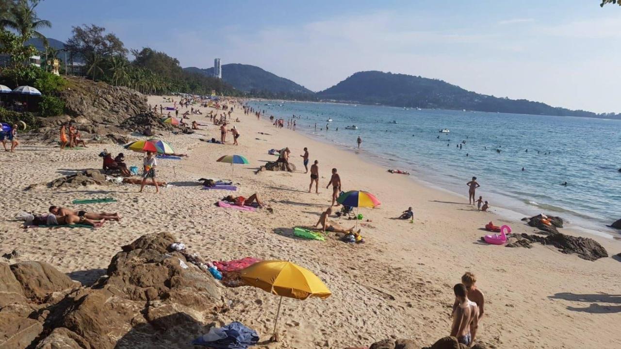Baan Thai Beach Side Residence Patong Екстер'єр фото